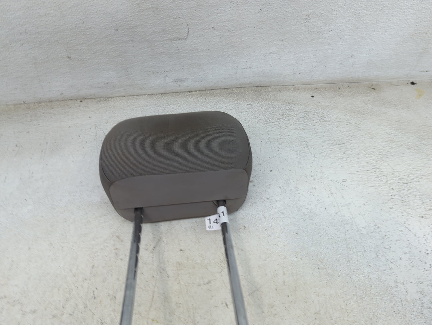2018 Hyundai Elantra Headrest Head Rest Front Driver Passenger Seat Fits OEM Used Auto Parts - Oemusedautoparts1.com