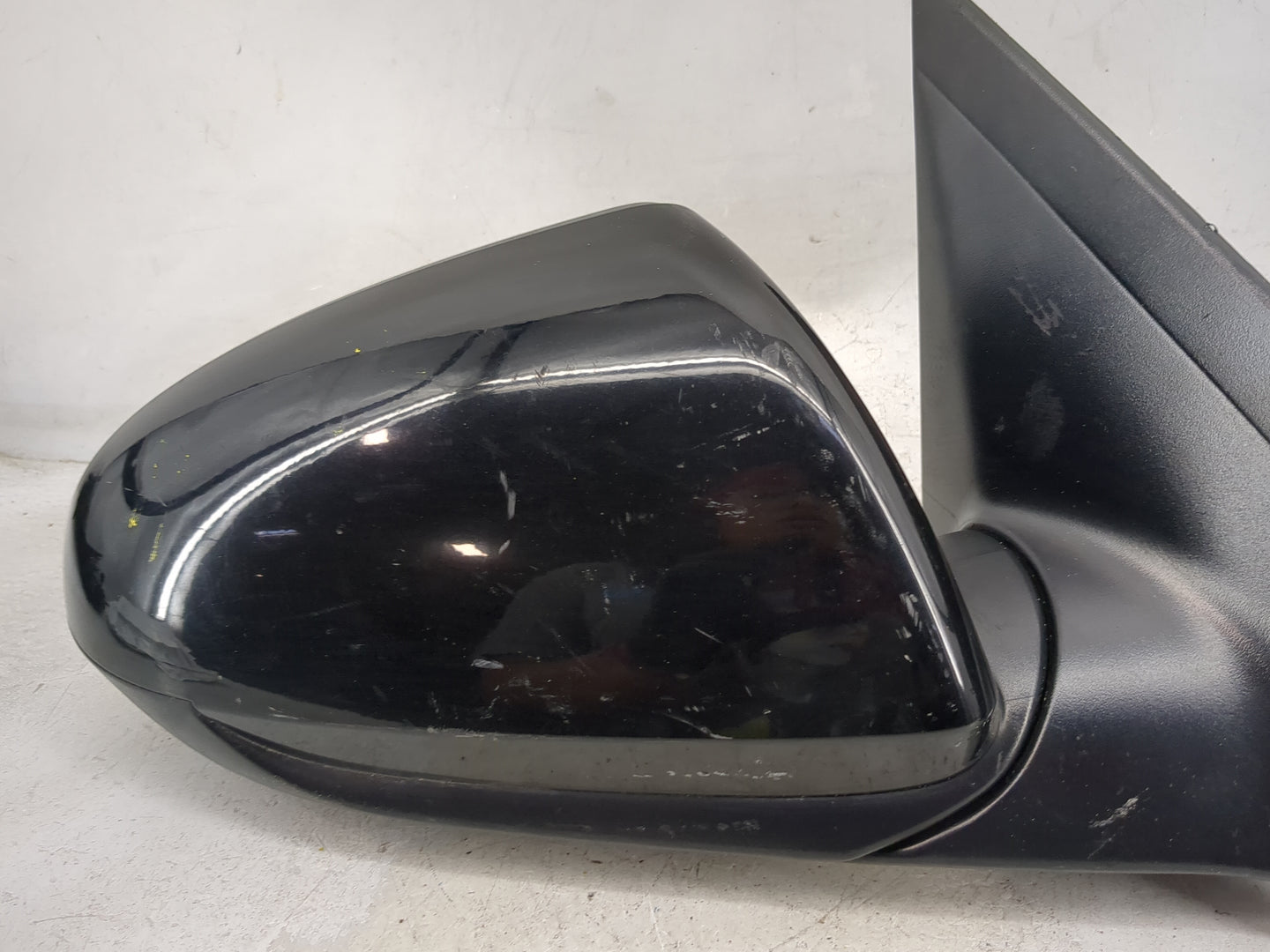 2018 Hyundai Elantra Passenger Side View Mirror - Right Door Mirror OEM Used - Oemusedautoparts1.com