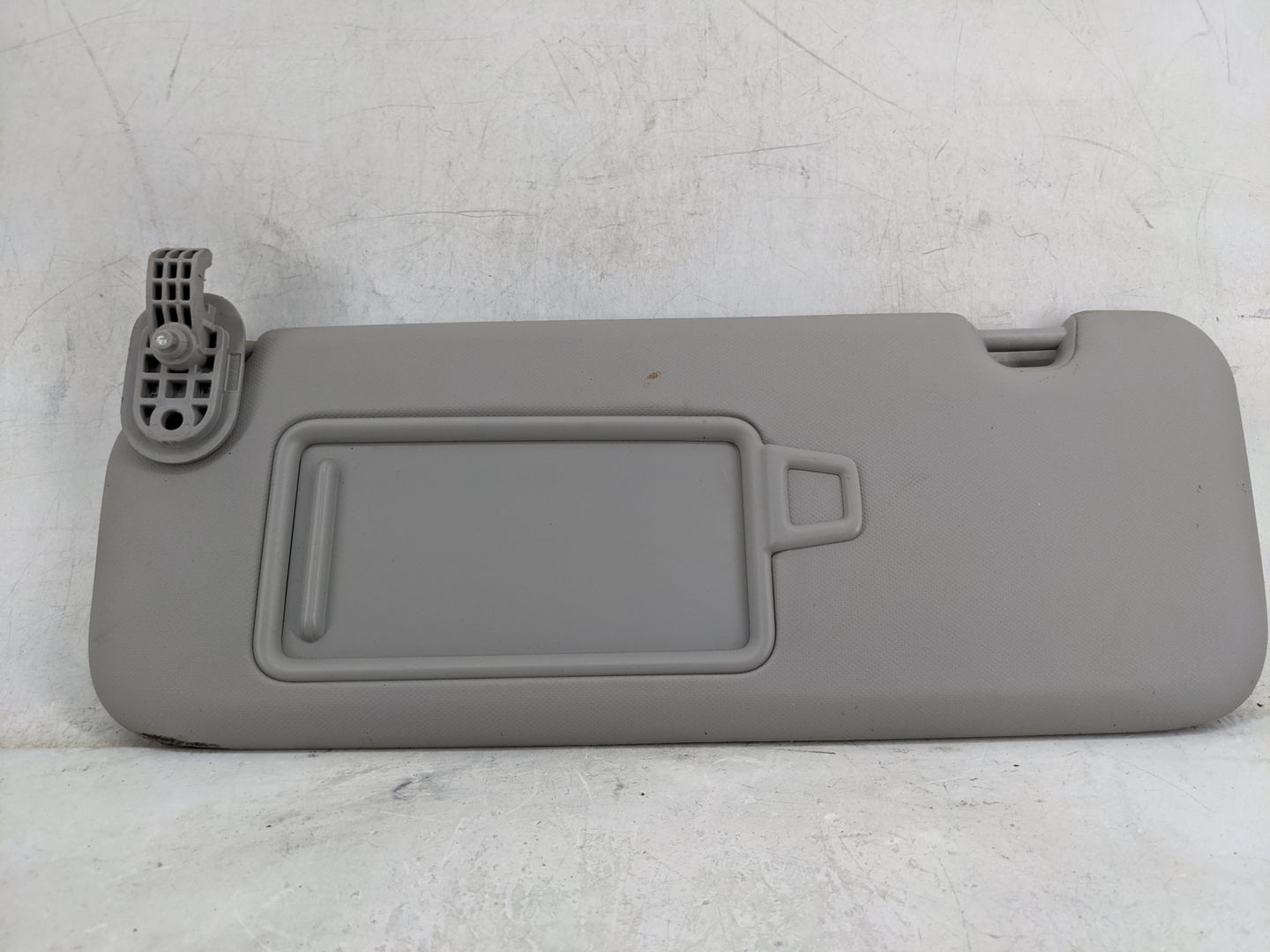 2017-2020 Hyundai Elantra Sun Visor Shade Replacement Driver Left Mirror Fits Fits 2017 2018 2019 2020 OEM Used Auto Parts -