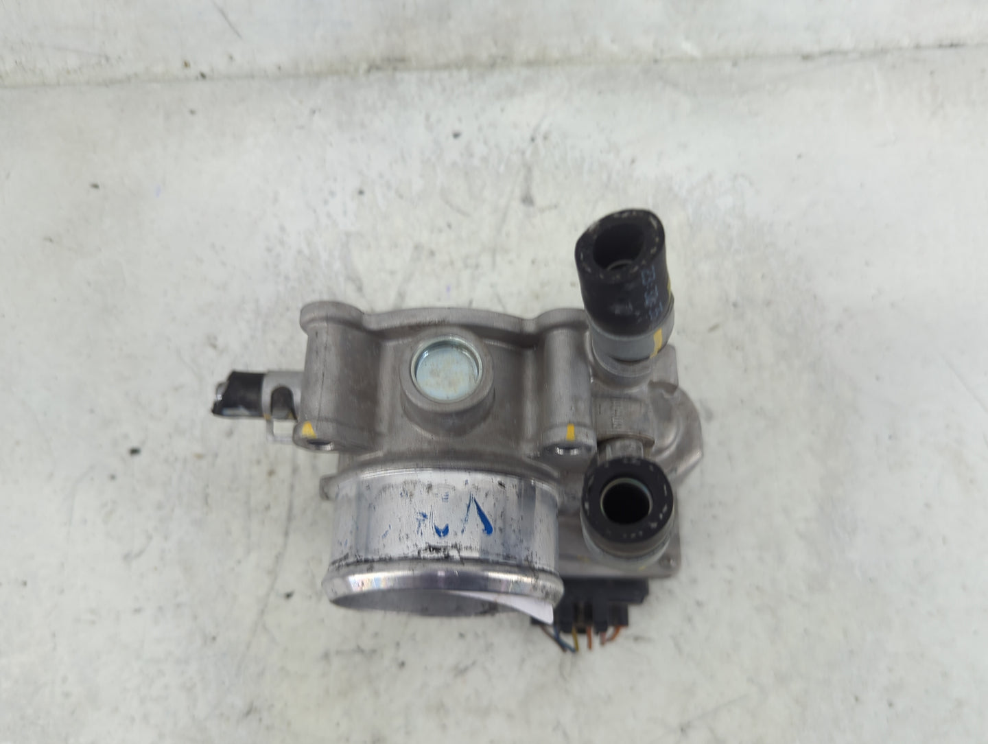 2017-2020 Hyundai Elantra Throttle Body P/N:35100-2B340 5830 12U10 Fits Fits 2015 2016 2017 2018 2019 2020 2021 2022 OEM Use
