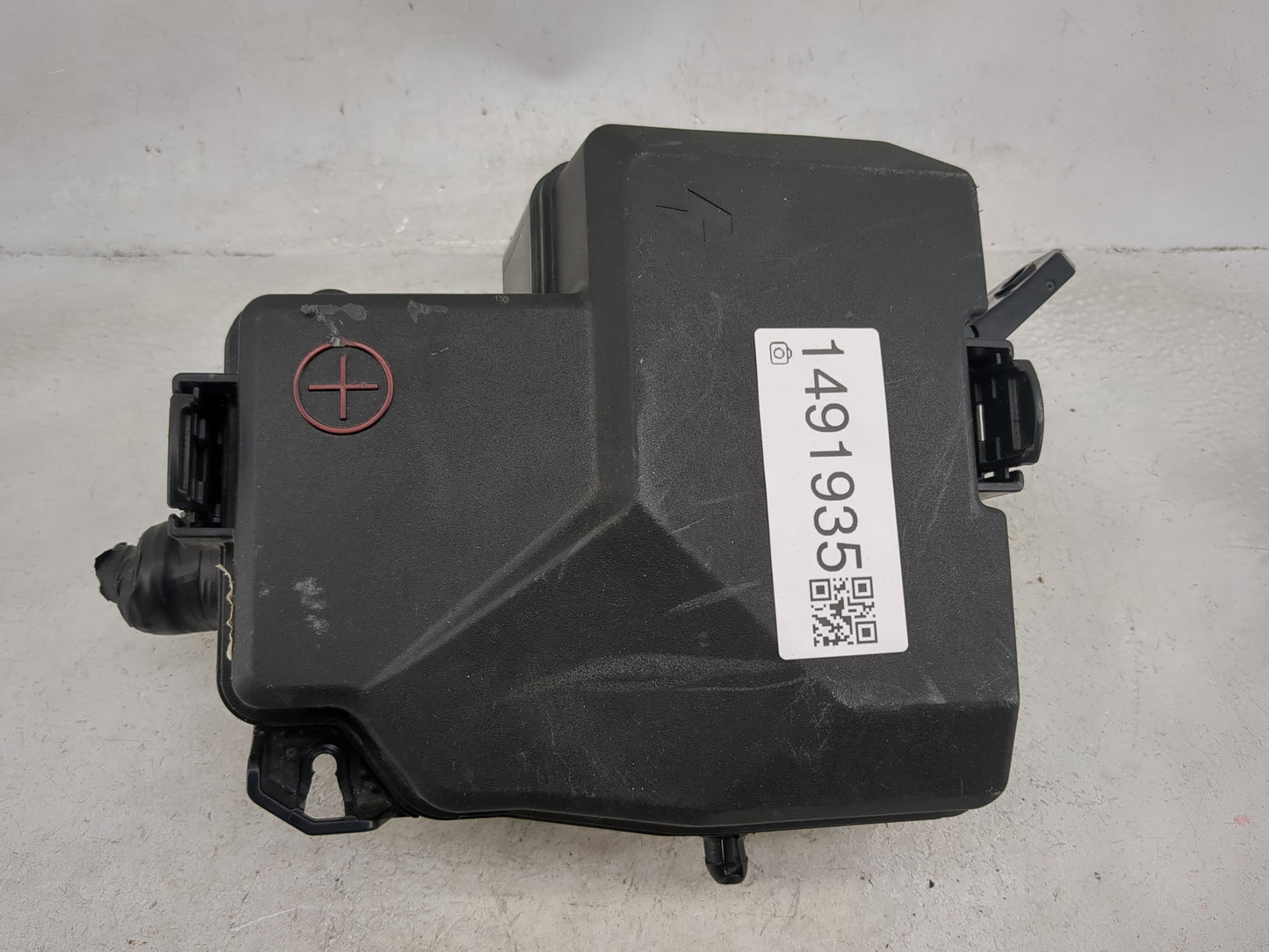 2021-2022 Hyundai Elantra Fusebox Fuse Box Panel Relay Module P/N:91205-BY250AB 18980-09622, 18980-09615 Fits Fits 2021 2022