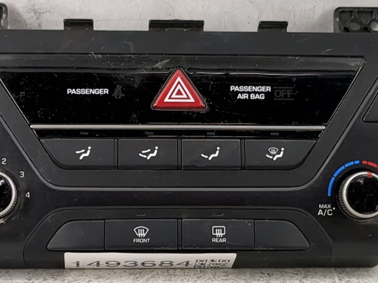 2017-2018 Hyundai Elantra Climate Control Module Temperature AC/Heater Replacement P/N:97250-F2XXX 97250-F2062KLX Fits OEM U