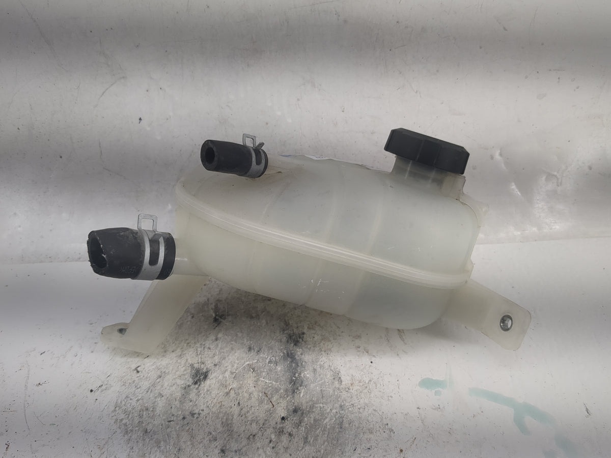 2017 Hyundai Elantra Radiator Coolant Overflow Expansion Tank Bottle - Oemusedautoparts1.com