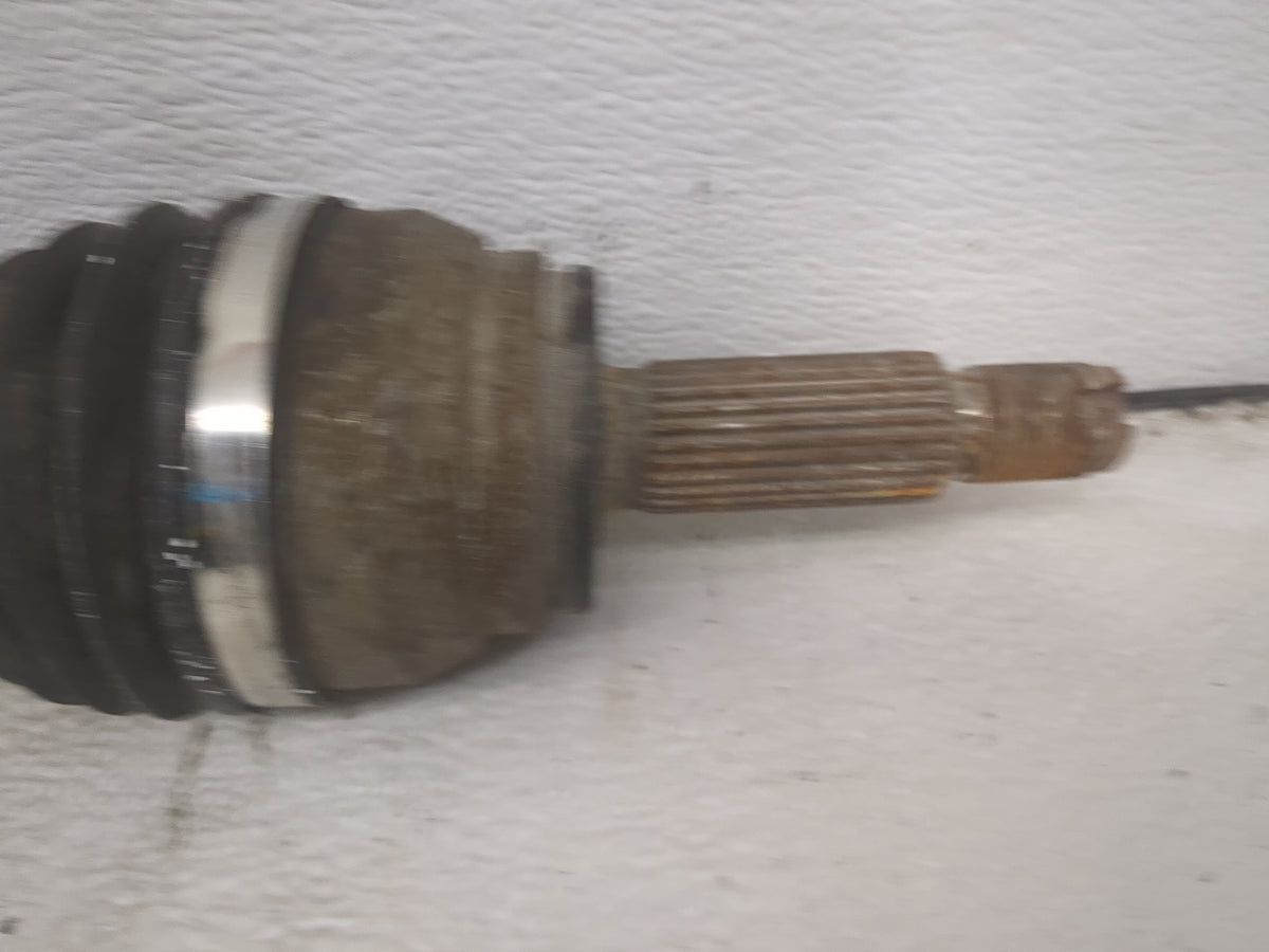 2017-2020 Hyundai Elantra Axle Shaft Front Passenger Cv C/v 1500576 - Oemusedautoparts1.com