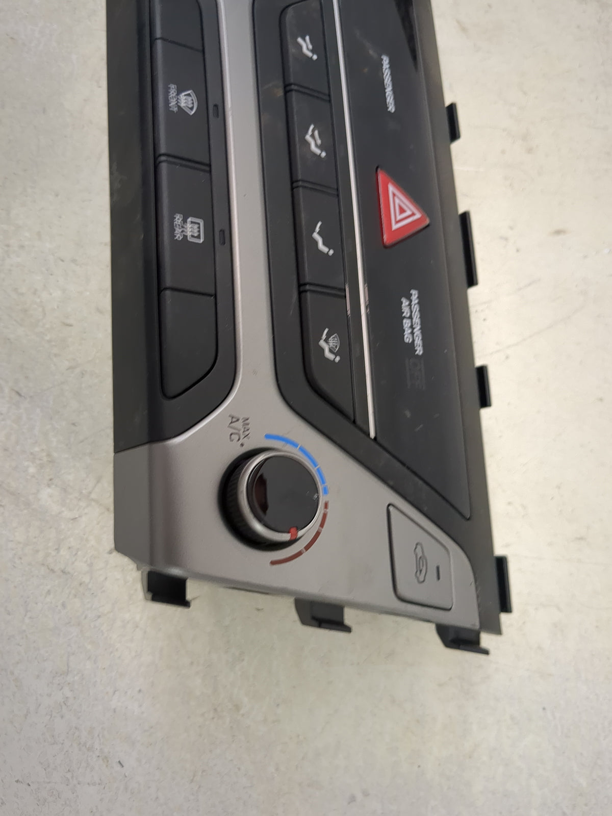 2017-2018 Hyundai Elantra Climate Control Module Temperature AC/Heater Replacement P/N:97250-F2062 97250-F2062-4X Fits OEM U