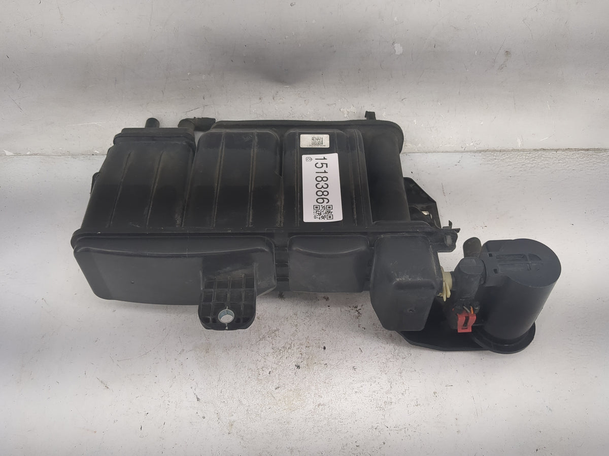 2018 Hyundai Elantra Fuel Vapor Charcoal Canister 1518386 - Oemusedautoparts1.com