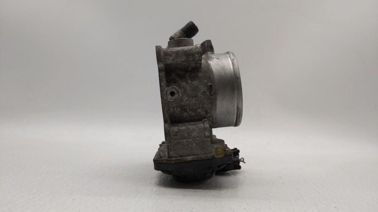 2011-2018 Hyundai Elantra Throttle Body P/N:35100-2E000 Fits Fits 2011 2012 2013 2014 2015 2016 2017 2018 2019 OEM Used Auto