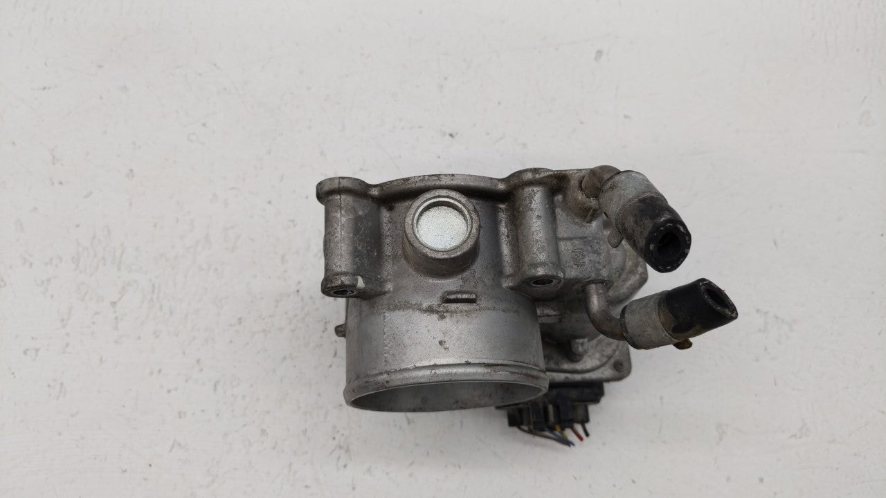 2011-2018 Hyundai Elantra Throttle Body P/N:35100-2E000 Fits Fits 2011 2012 2013 2014 2015 2016 2017 2018 2019 OEM Used Auto
