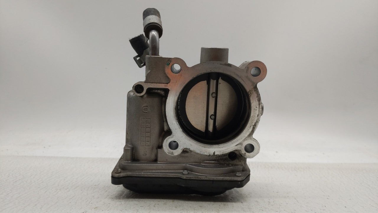 2011-2018 Hyundai Elantra Throttle Body P/N:35100-2E000 Fits Fits 2011 2012 2013 2014 2015 2016 2017 2018 2019 OEM Used Auto