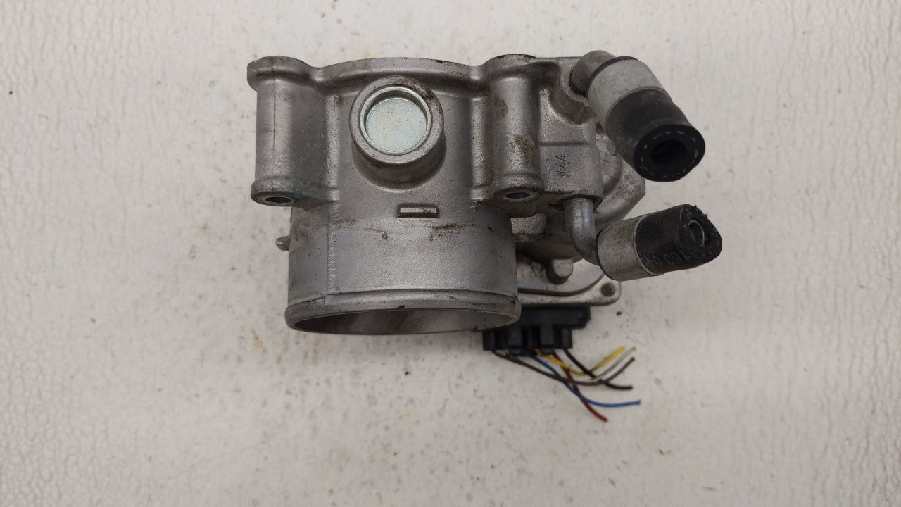2011-2018 Hyundai Elantra Throttle Body P/N:35100-2E000 Fits Fits 2011 2012 2013 2014 2015 2016 2017 2018 2019 OEM Used Auto