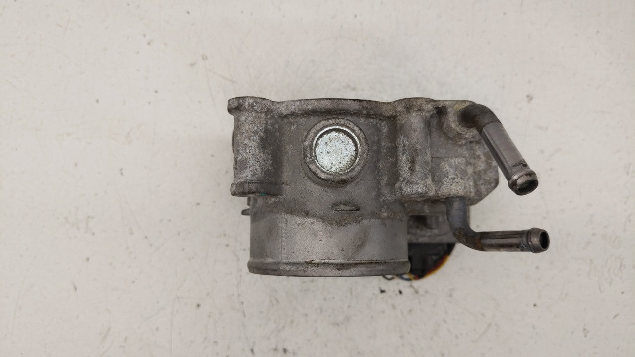 2011-2018 Hyundai Elantra Throttle Body P/N:35100-2E000 Fits Fits 2011 2012 2013 2014 2015 2016 2017 2018 2019 OEM Used Auto