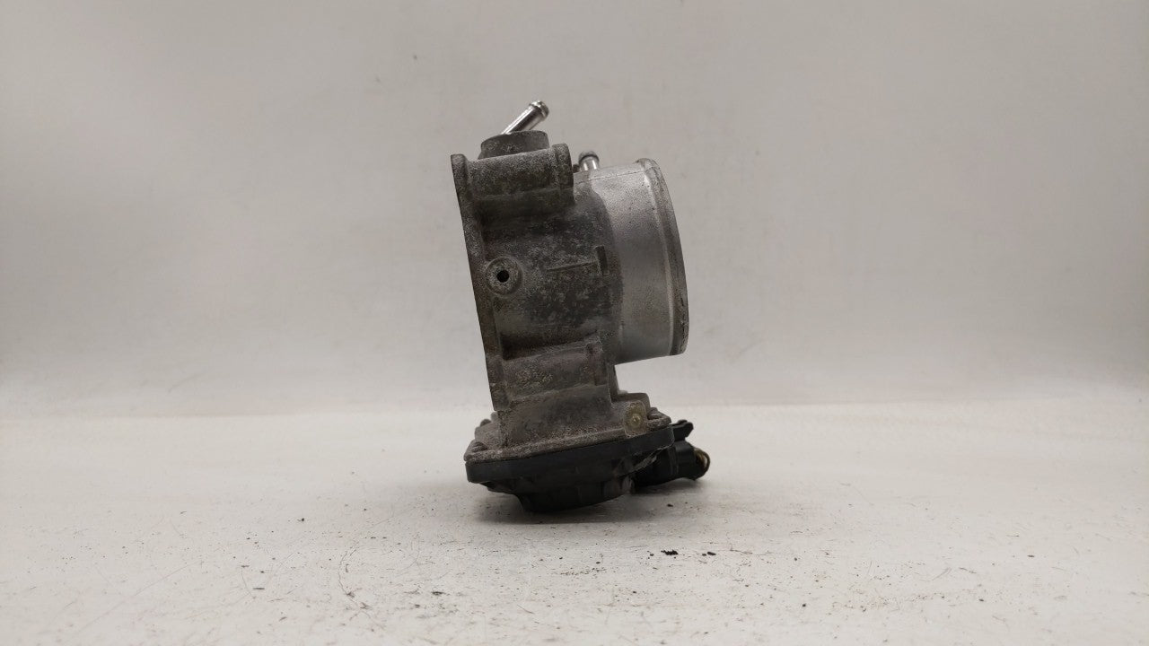 2011-2018 Hyundai Elantra Throttle Body P/N:35100-2E000 Fits Fits 2011 2012 2013 2014 2015 2016 2017 2018 2019 OEM Used Auto