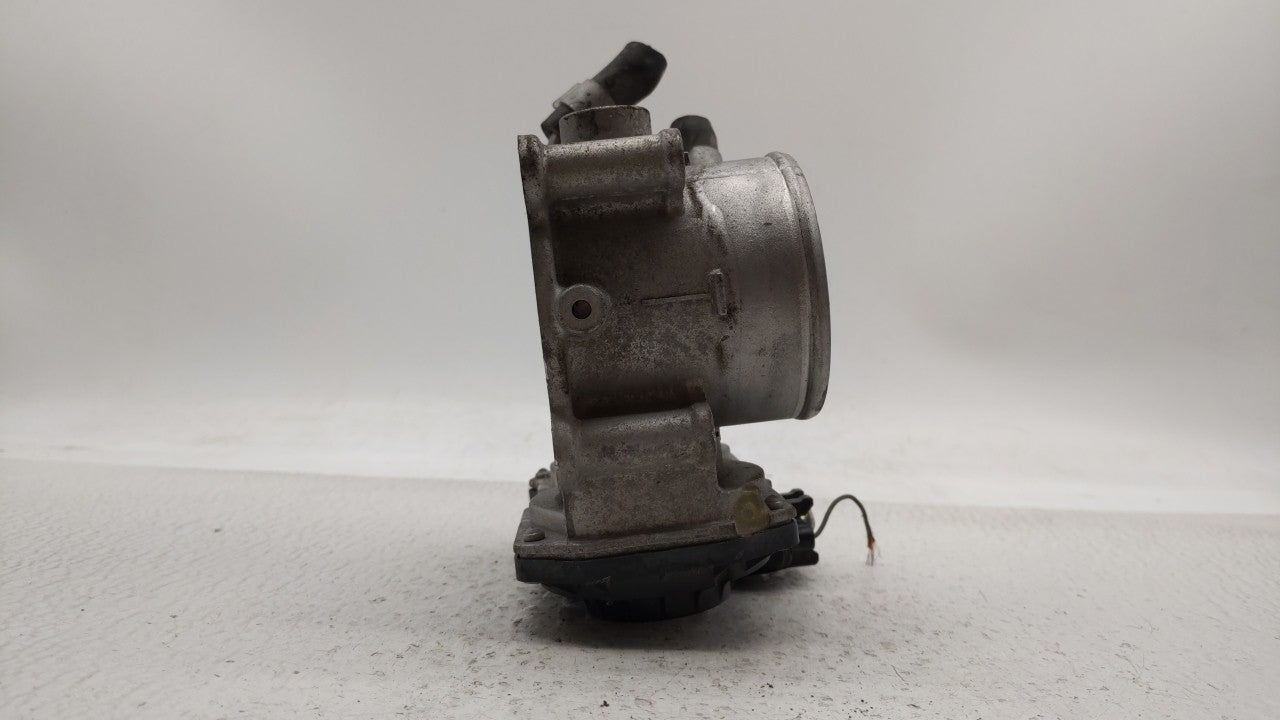 2011-2018 Hyundai Elantra Throttle Body P/N:35100-2E000 Fits Fits 2011 2012 2013 2014 2015 2016 2017 2018 2019 OEM Used Auto