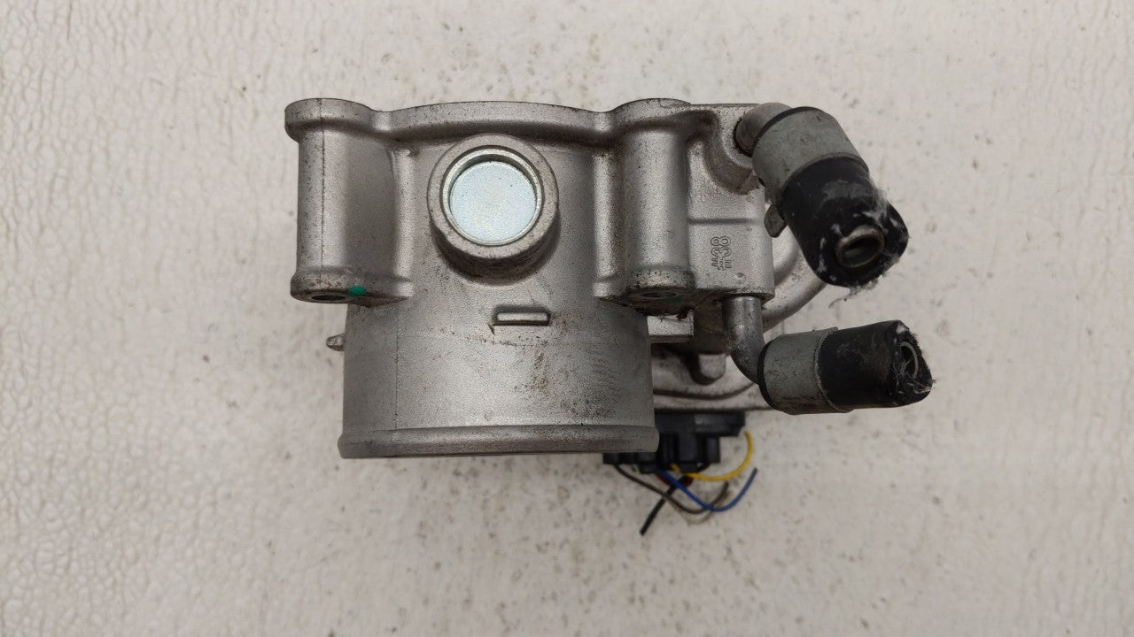 2011-2018 Hyundai Elantra Throttle Body P/N:35100-2E000 Fits Fits 2011 2012 2013 2014 2015 2016 2017 2018 2019 OEM Used Auto