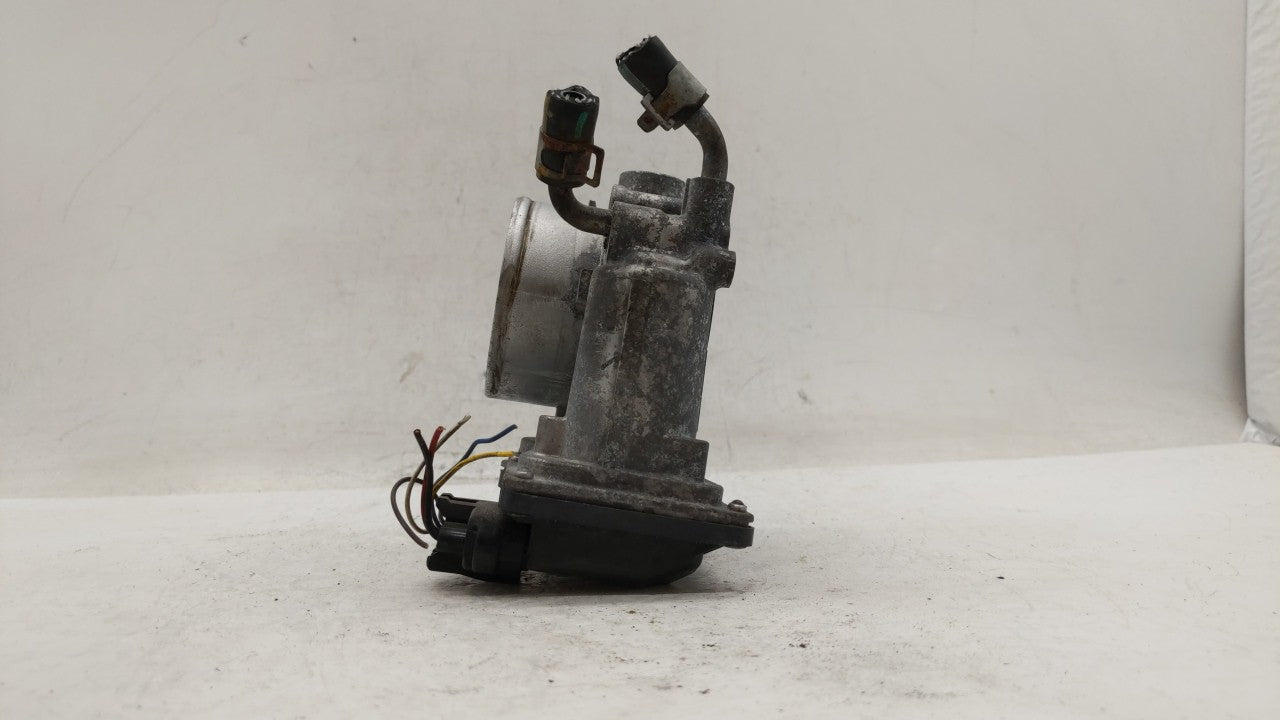 2011-2018 Hyundai Elantra Throttle Body P/N:35100-2E000 Fits Fits 2011 2012 2013 2014 2015 2016 2017 2018 2019 OEM Used Auto