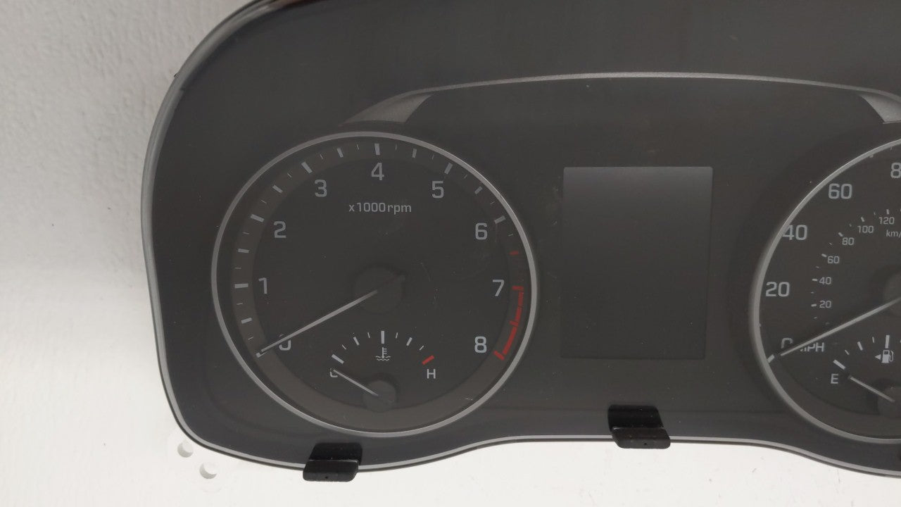 2017-2018 Hyundai Elantra Instrument Cluster Speedometer Gauges P/N:94001-F2060 Fits Fits 2017 2018 OEM Used Auto Parts - Oe