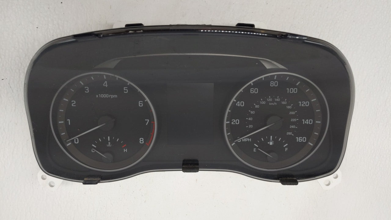 2017-2018 Hyundai Elantra Instrument Cluster Speedometer Gauges P/N:94001-F3011 94001-F3010 Fits Fits 2017 2018 OEM Used Aut