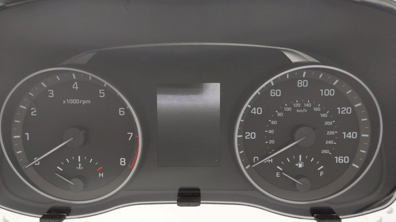 2017-2018 Hyundai Elantra Instrument Cluster Speedometer Gauges P/N:94001-F3011 94001-F3010 Fits Fits 2017 2018 OEM Used Aut
