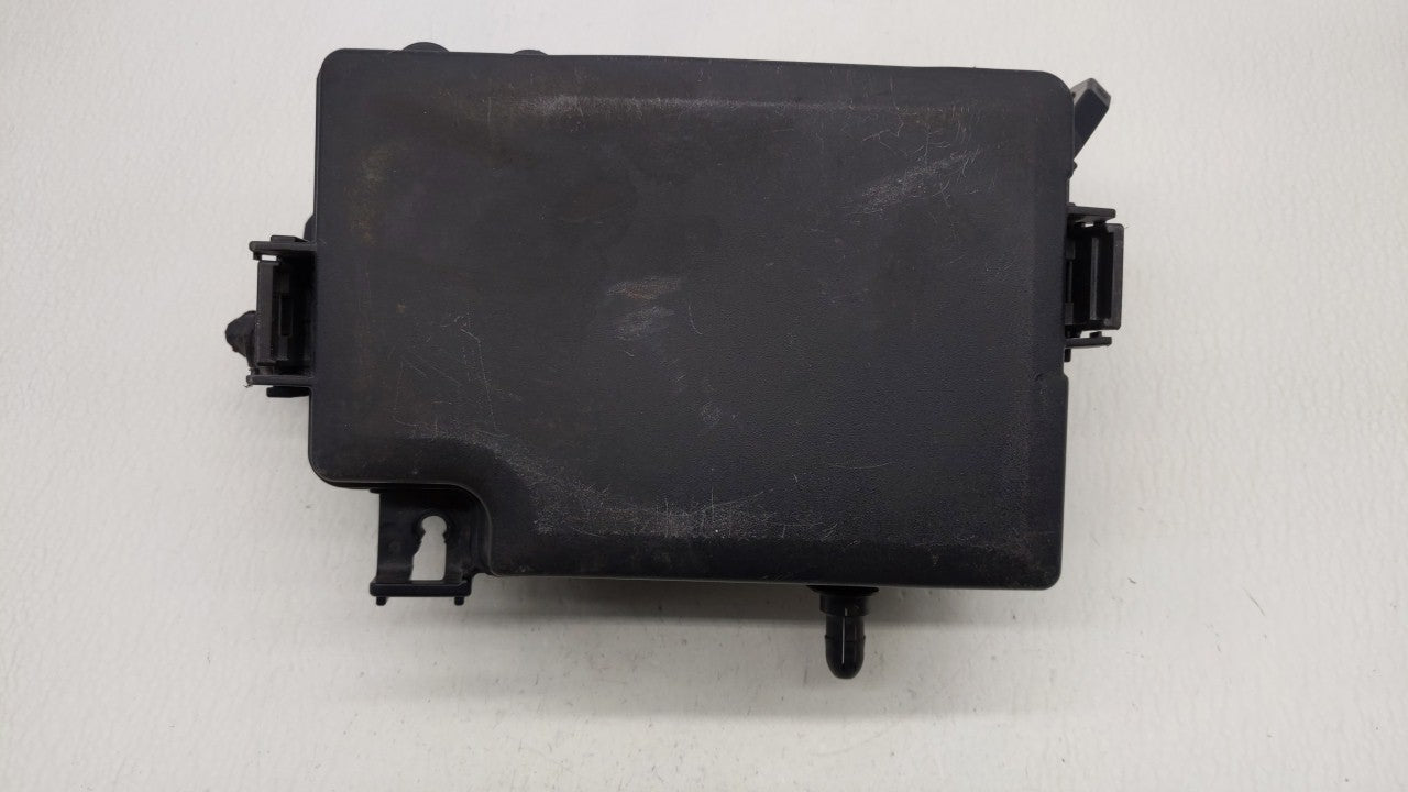 2018 Hyundai Elantra Fusebox Fuse Box Panel Relay Module P/N:91219 G3200 Fits OEM Used Auto Parts - Oemusedautoparts1.com