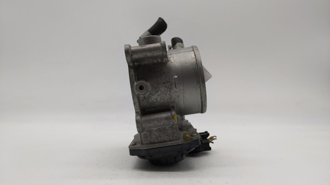2011-2020 Hyundai Elantra Throttle Body P/N:35100-2E000 Fits Fits 2011 2012 2013 2014 2015 2016 2017 2018 2019 2020 2021 OEM