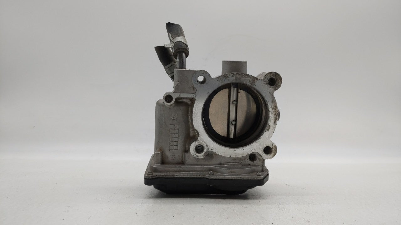 2011-2018 Hyundai Elantra Throttle Body P/N:35100-2E000 Fits Fits 2011 2012 2013 2014 2015 2016 2017 2018 2019 OEM Used Auto