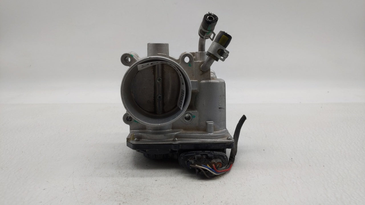 2011-2018 Hyundai Elantra Throttle Body P/N:35100-2E000 Fits Fits 2011 2012 2013 2014 2015 2016 2017 2018 2019 OEM Used Auto