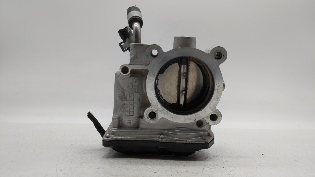 2011-2018 Hyundai Elantra Throttle Body P/N:35100-2E000 Fits Fits 2011 2012 2013 2014 2015 2016 2017 2018 2019 OEM Used Auto