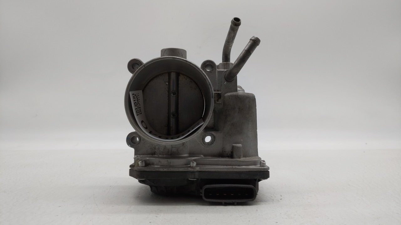 2011-2018 Hyundai Elantra Throttle Body P/N:35100-2E000 Fits Fits 2011 2012 2013 2014 2015 2016 2017 2018 2019 OEM Used Auto