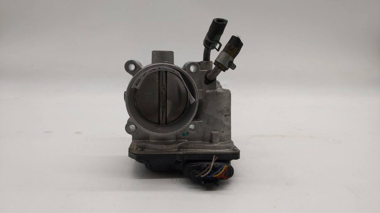 2011-2018 Hyundai Elantra Throttle Body P/N:35100-2E000 Fits Fits 2011 2012 2013 2014 2015 2016 2017 2018 2019 OEM Used Auto