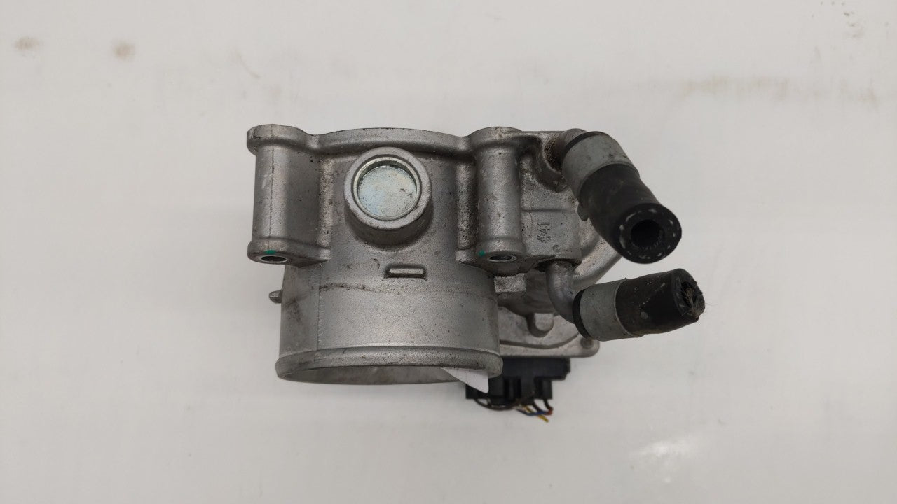 2011-2018 Hyundai Elantra Throttle Body P/N:35100-2E000 Fits Fits 2011 2012 2013 2014 2015 2016 2017 2018 2019 OEM Used Auto