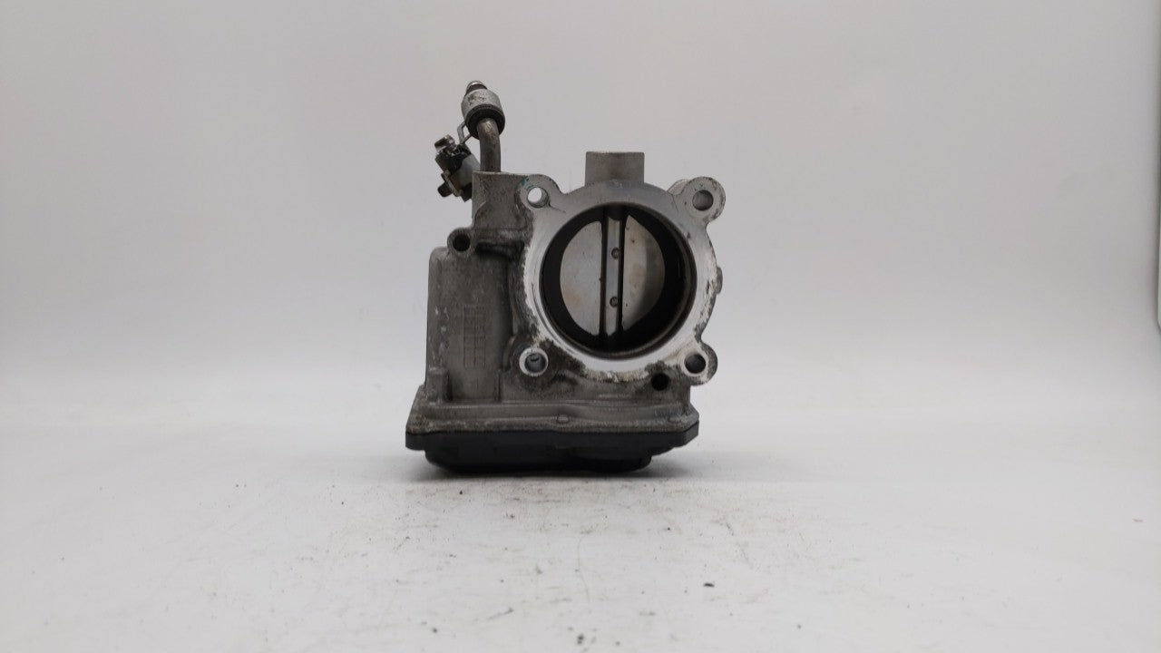 2011-2018 Hyundai Elantra Throttle Body P/N:35100-2E000 Fits Fits 2011 2012 2013 2014 2015 2016 2017 2018 2019 OEM Used Auto