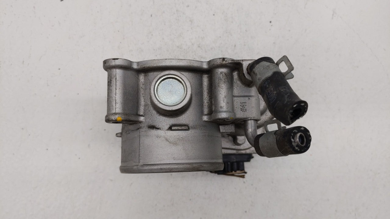 2011-2018 Hyundai Elantra Throttle Body P/N:35100-2E000 Fits Fits 2011 2012 2013 2014 2015 2016 2017 2018 2019 OEM Used Auto