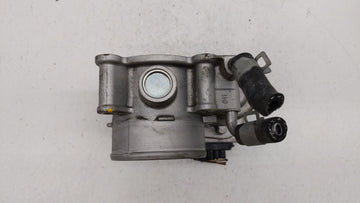 2011-2018 Hyundai Elantra Throttle Body P/N:35100-2E000 Fits Fits 2011 2012 2013 2014 2015 2016 2017 2018 2019 OEM Used Auto Parts