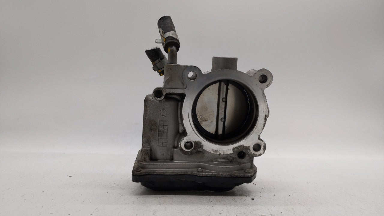 2011-2018 Hyundai Elantra Throttle Body P/N:35100-2E000 Fits Fits 2011 2012 2013 2014 2015 2016 2017 2018 2019 OEM Used Auto