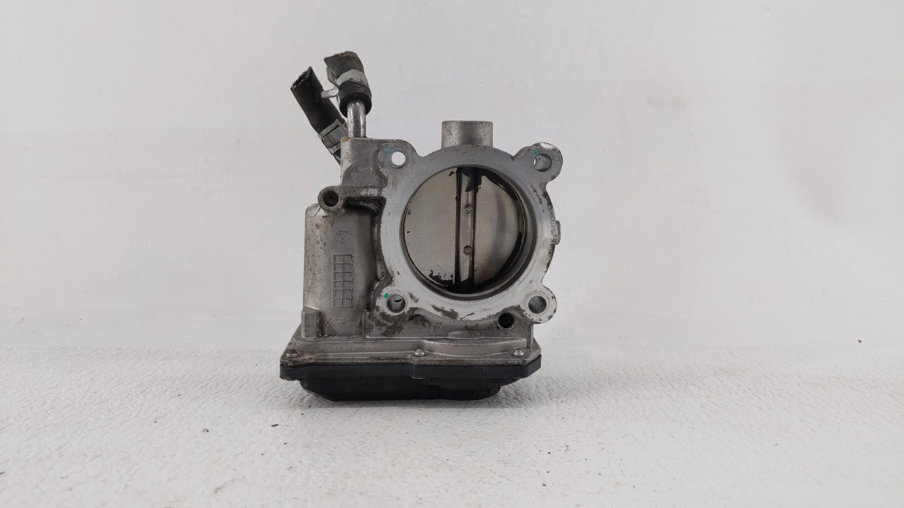 2011-2018 Hyundai Elantra Throttle Body P/N:35100-2E000 Fits Fits 2011 2012 2013 2014 2015 2016 2017 2018 2019 OEM Used Auto