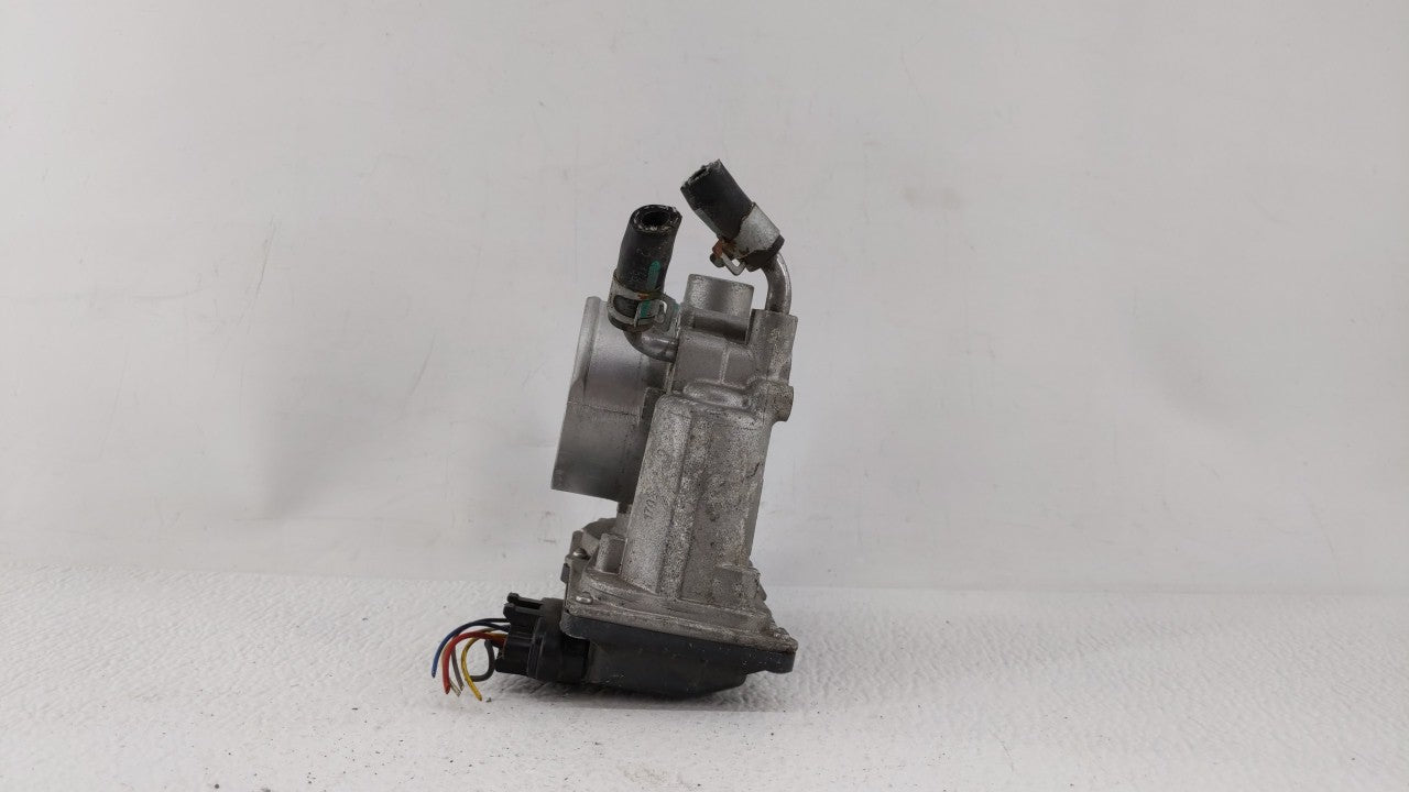 2011-2018 Hyundai Elantra Throttle Body P/N:35100-2E710 35100-2E000 Fits Fits 2011 2012 2013 2014 2015 2016 2017 2018 2019 O