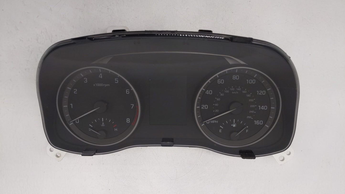 2017-2018 Hyundai Elantra Instrument Cluster Speedometer Gauges P/N:94011-F3012 94011-F3010 Fits Fits 2017 2018 OEM Used Aut