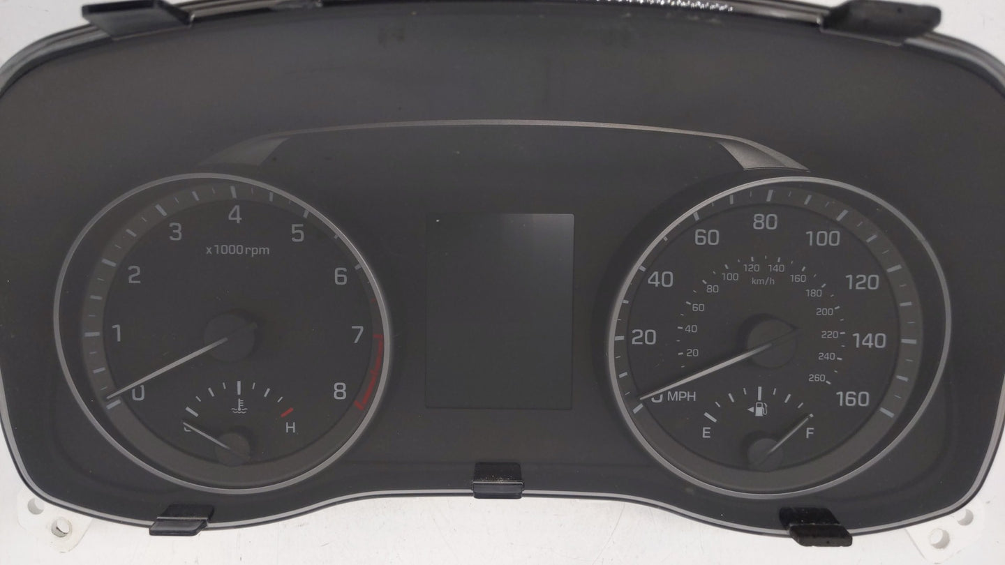 2017-2018 Hyundai Elantra Instrument Cluster Speedometer Gauges P/N:94011-F3012 94011-F3010 Fits Fits 2017 2018 OEM Used Aut