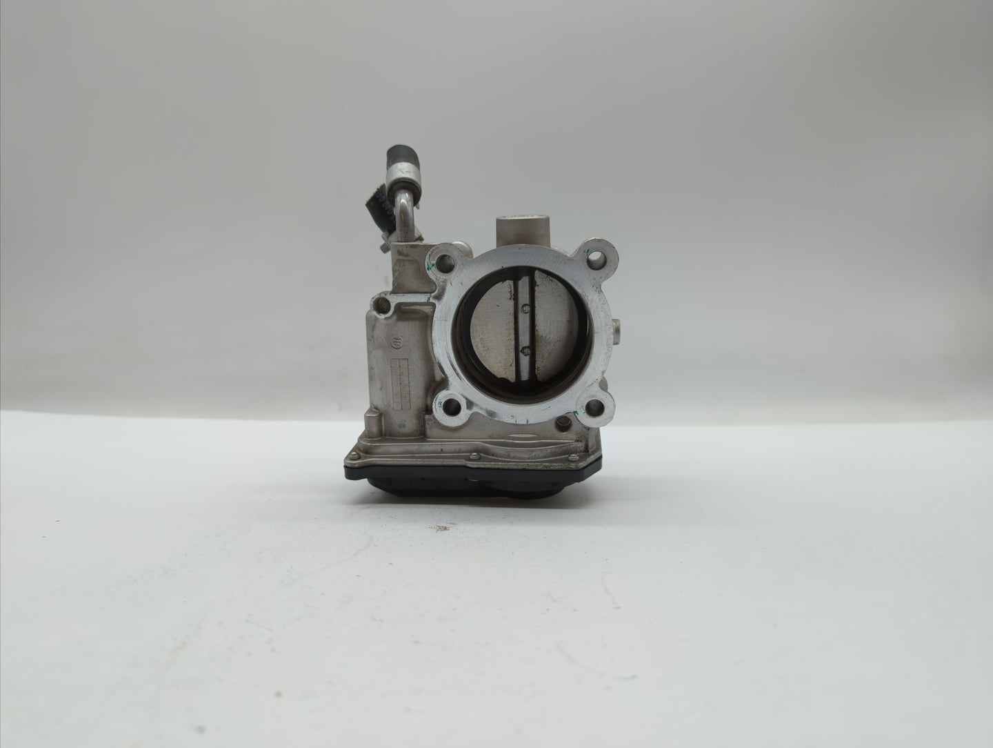 2011-2018 Hyundai Elantra Throttle Body P/N:35100-2E710 35100-2E000 Fits Fits 2011 2012 2013 2014 2015 2016 2017 2018 2019 O