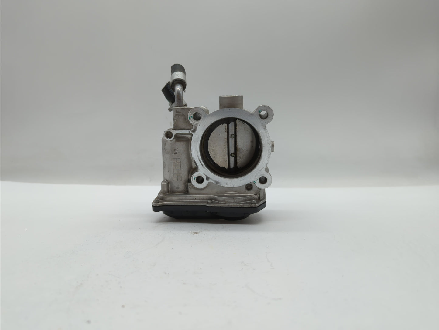 2011-2018 Hyundai Elantra Throttle Body P/N:35100-2E710 35100-2E000 Fits Fits 2011 2012 2013 2014 2015 2016 2017 2018 2019 O