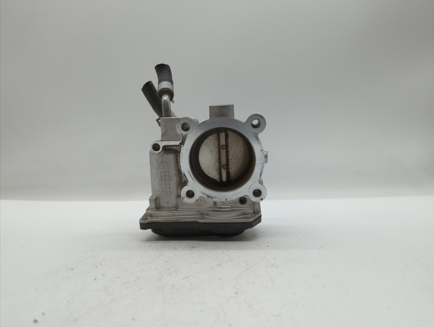 2011-2018 Hyundai Elantra Throttle Body P/N:35100-2E710 35100-2E000 Fits Fits 2011 2012 2013 2014 2015 2016 2017 2018 2019 O