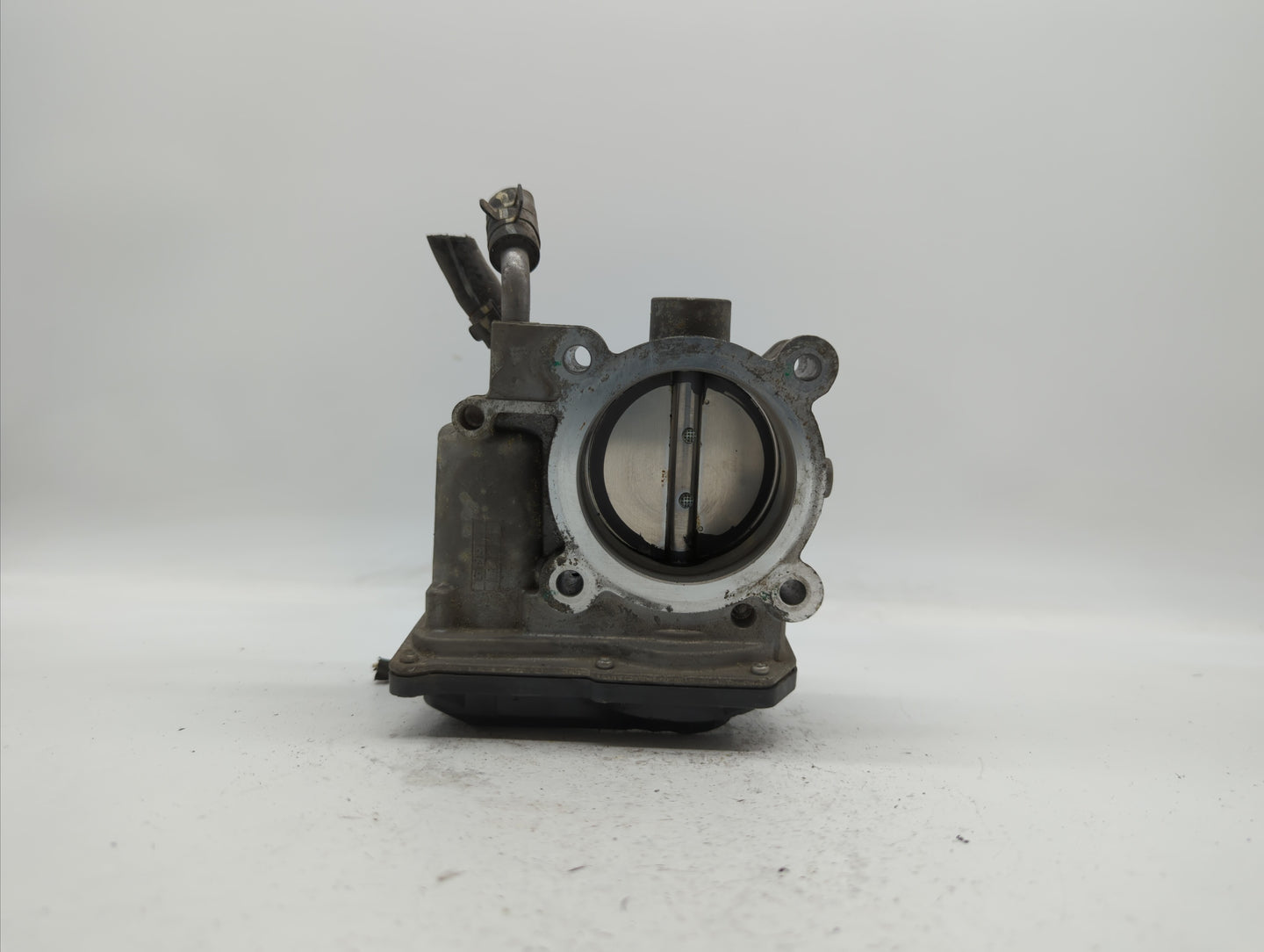 2011-2018 Hyundai Elantra Throttle Body P/N:35100-2E710 35100-2E000 Fits Fits 2011 2012 2013 2014 2015 2016 2017 2018 2019 O