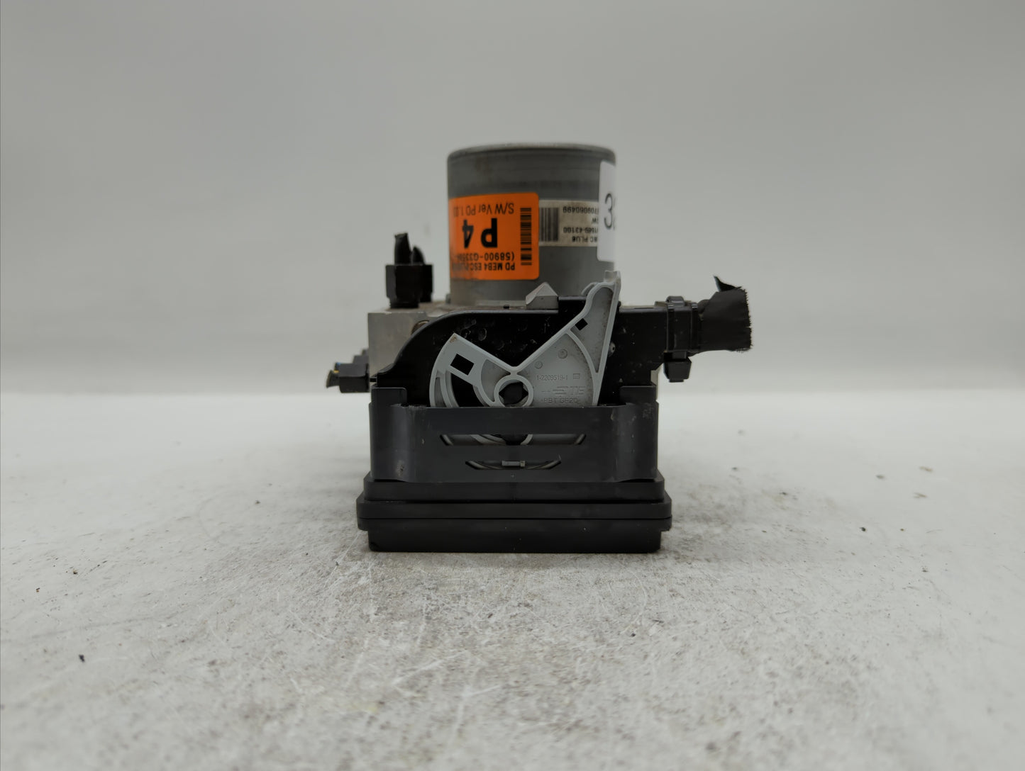 2018 Hyundai Elantra ABS Pump Control Module Replacement P/N:58920-G3350 Fits OEM Used Auto Parts - Oemusedautoparts1.com