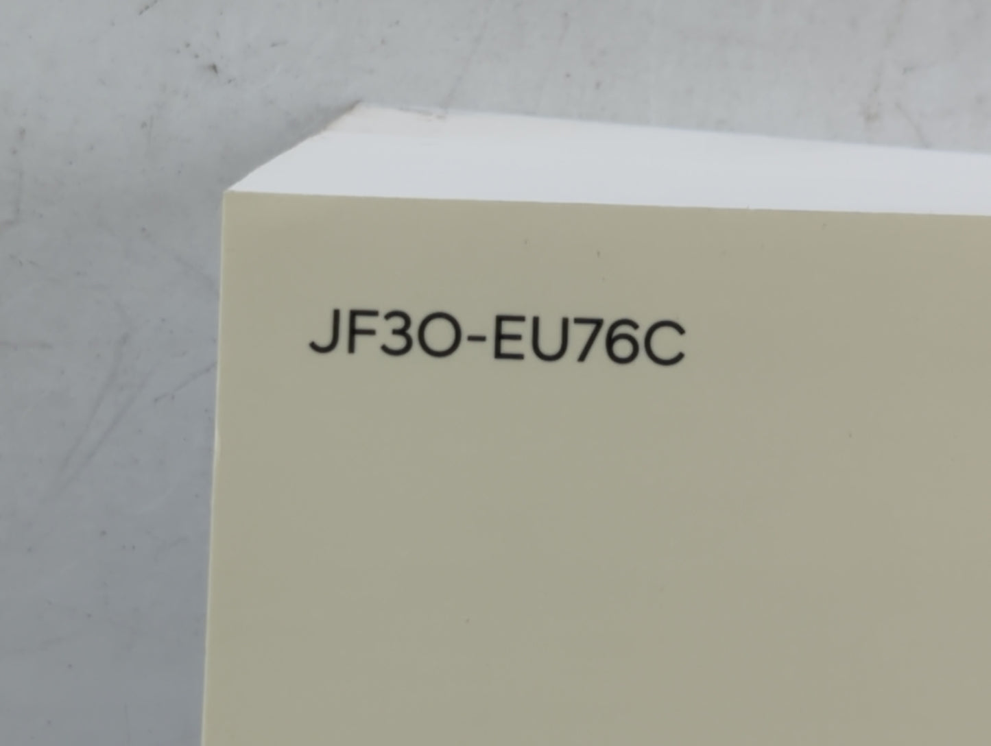 2018 Hyundai Elantra Owners Manual Book Guide P/N:JF30-EU76C OEM Used Auto Parts - Oemusedautoparts1.com