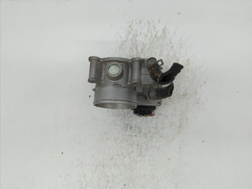 2011-2018 Hyundai Elantra Throttle Body P/N:35100-2E710 35100-2E000 Fits Fits 2011 2012 2013 2014 2015 2016 2017 2018 2019 OEM Used Auto Parts