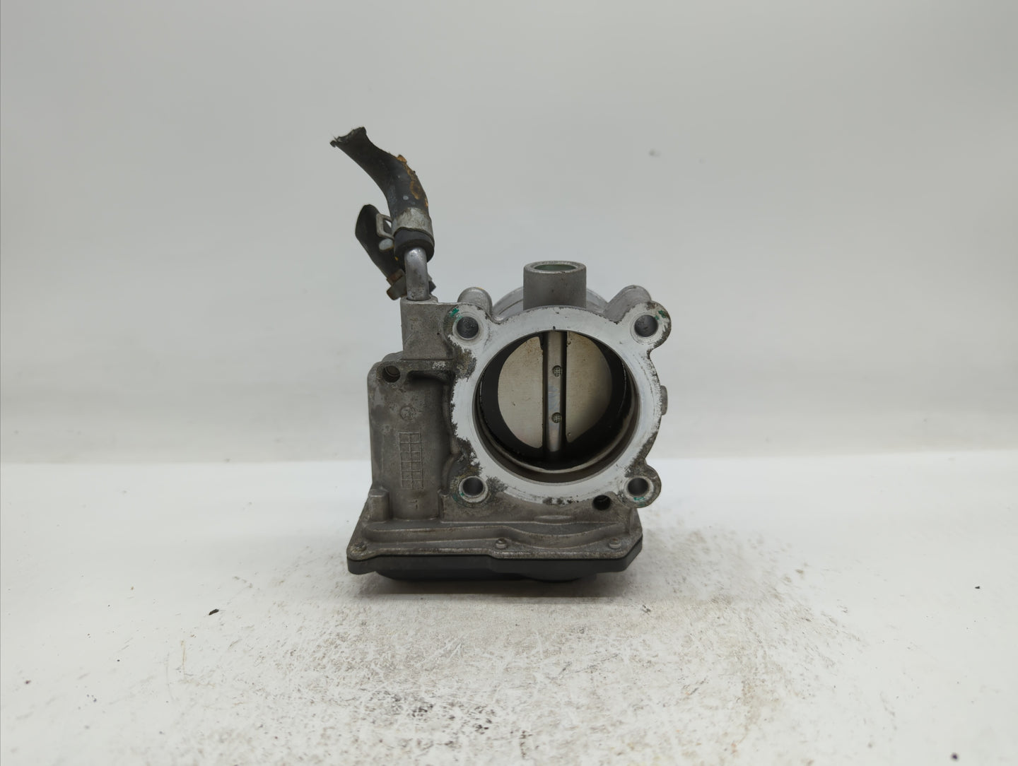 2011-2018 Hyundai Elantra Throttle Body P/N:35100-2E710 35100-2E000 Fits Fits 2011 2012 2013 2014 2015 2016 2017 2018 2019 O