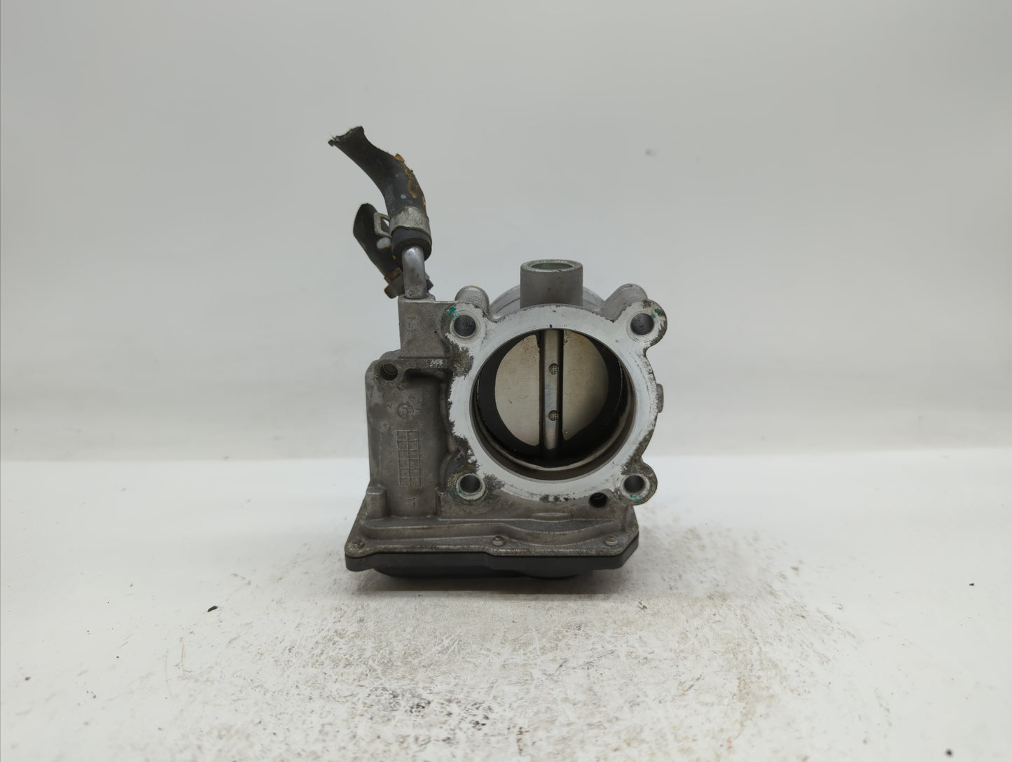 2011-2018 Hyundai Elantra Throttle Body P/N:35100-2E710 35100-2E000 Fits Fits 2011 2012 2013 2014 2015 2016 2017 2018 2019 O