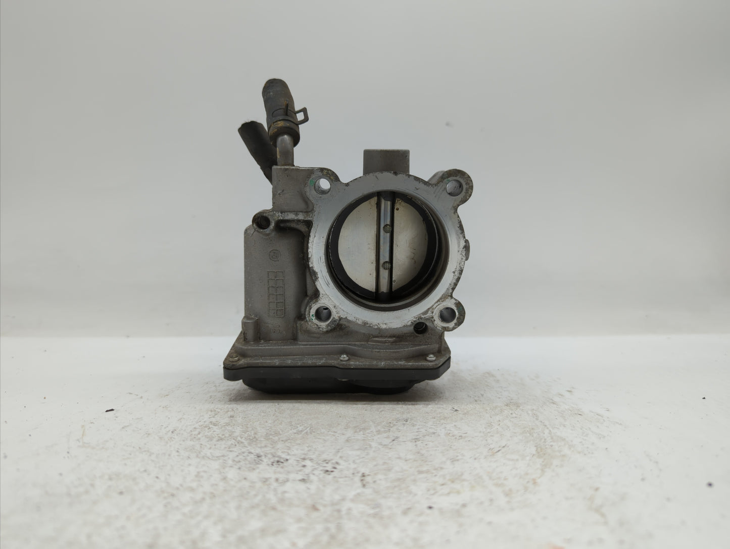 2011-2018 Hyundai Elantra Throttle Body P/N:1302150124 35100-2E710 Fits Fits 2011 2012 2013 2014 2015 2016 2017 2018 2019 OE