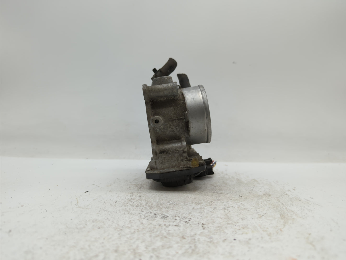 2011-2018 Hyundai Elantra Throttle Body P/N:1302150124 35100-2E710 Fits Fits 2011 2012 2013 2014 2015 2016 2017 2018 2019 OE