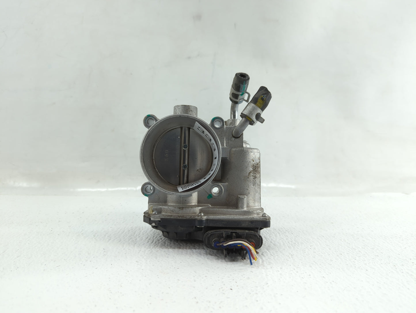 2011-2018 Hyundai Elantra Throttle Body P/N:35100-2E000 1302150124 Fits Fits 2011 2012 2013 2014 2015 2016 2017 2018 2019 OE
